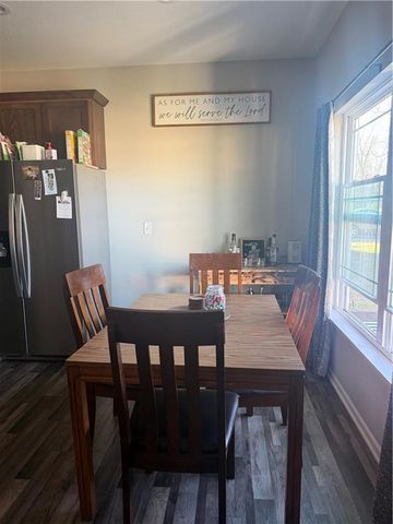 934 E Hamblin Street, Ottawa, KS 66067