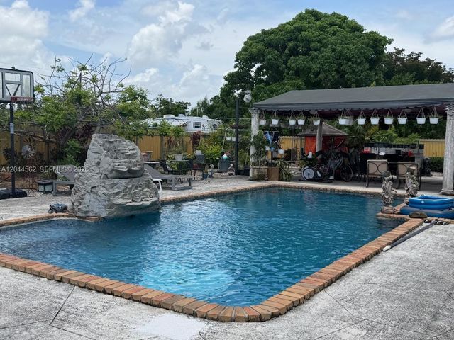 20791 SW 240th Street, Homestead, FL 33031