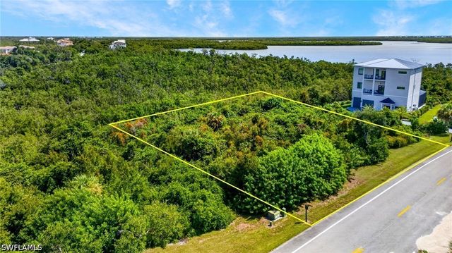 1065 Blue Hill Creek DR, Marco Island, FL 34145