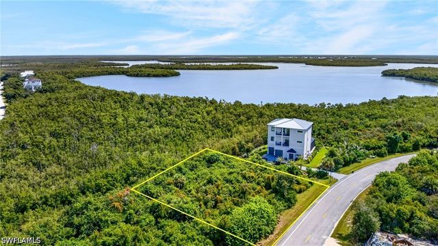 1065 Blue Hill Creek DR, Marco Island, FL 34145