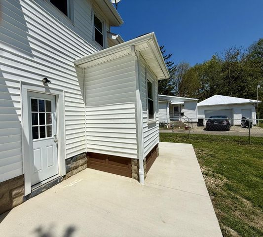 108 Wooster Road, Mount Vernon, OH 43050