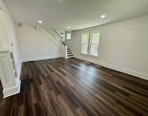 108 Wooster Road, Mount Vernon, OH 43050