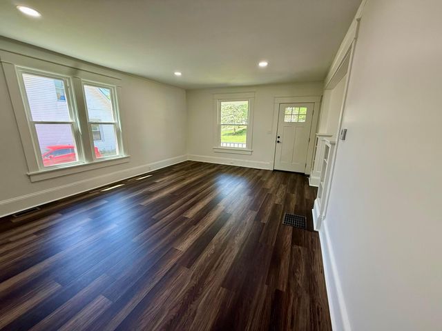 108 Wooster Road, Mount Vernon, OH 43050