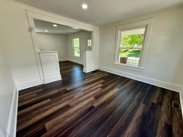 108 Wooster Road, Mount Vernon, OH 43050