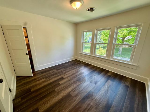 108 Wooster Road, Mount Vernon, OH 43050