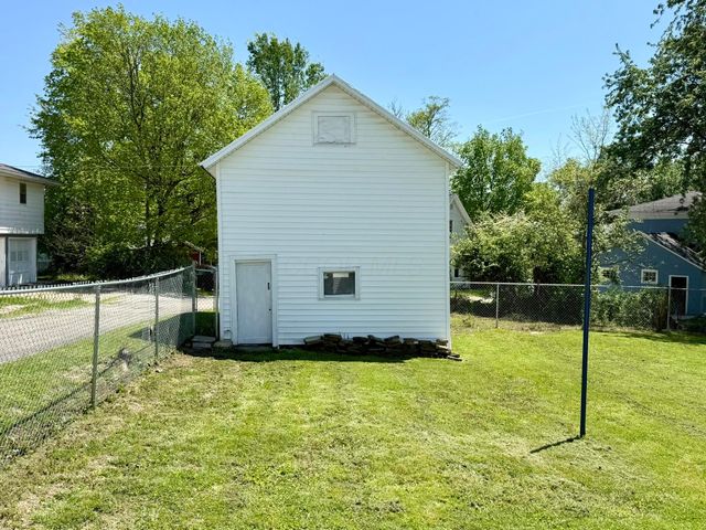 108 Wooster Road, Mount Vernon, OH 43050