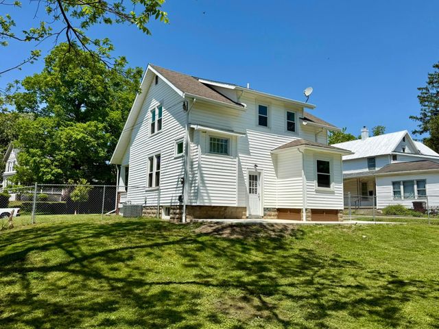 108 Wooster Road, Mount Vernon, OH 43050