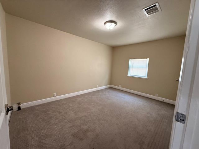216 Bearle Street, Pasadena, TX 77506