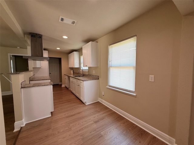 216 Bearle Street, Pasadena, TX 77506