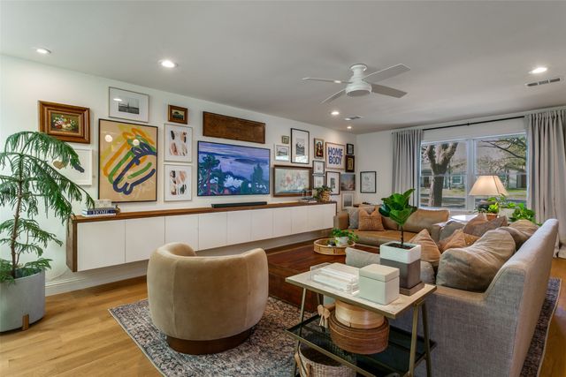 3964 Boca Bay Drive, Dallas, TX 75244