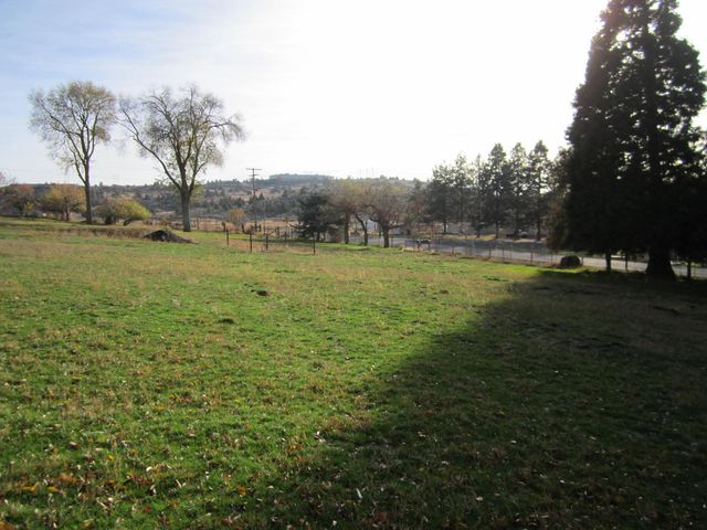 5311 Uhrmann Road, Klamath Falls, OR 97601