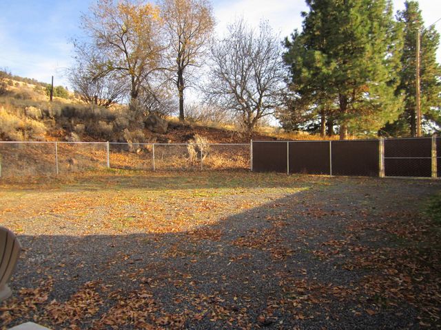 5311 Uhrmann Road, Klamath Falls, OR 97601