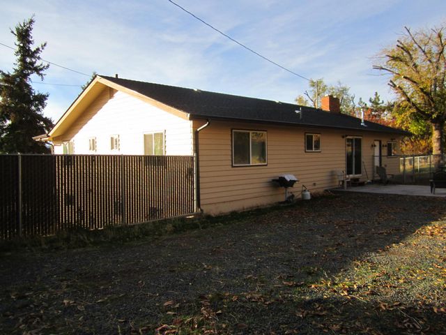 5311 Uhrmann Road, Klamath Falls, OR 97601