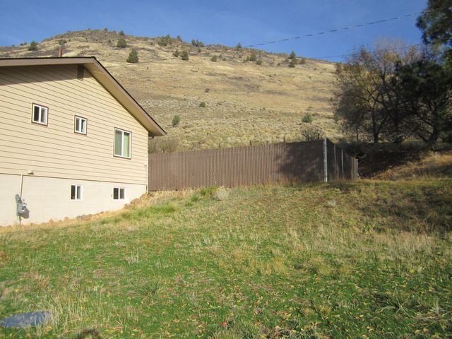 5311 Uhrmann Road, Klamath Falls, OR 97601