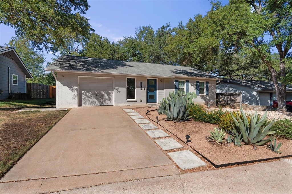 4807 Aberdeen DR, Austin, TX 78745