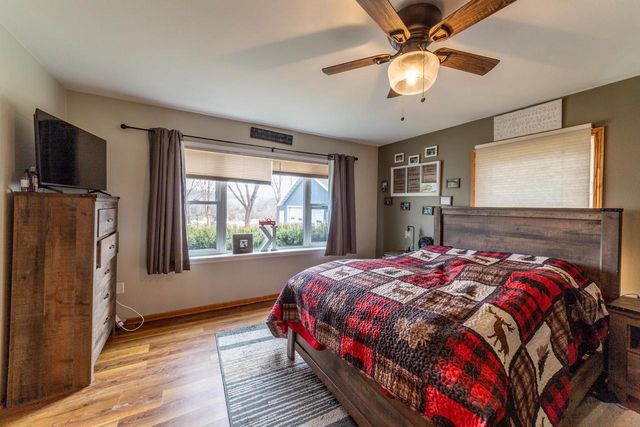 E12516 County Road T., Baraboo, WI 53913