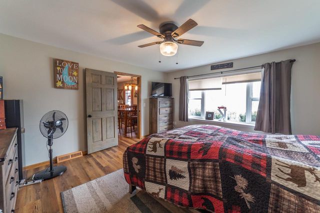 E12516 County Road T., Baraboo, WI 53913