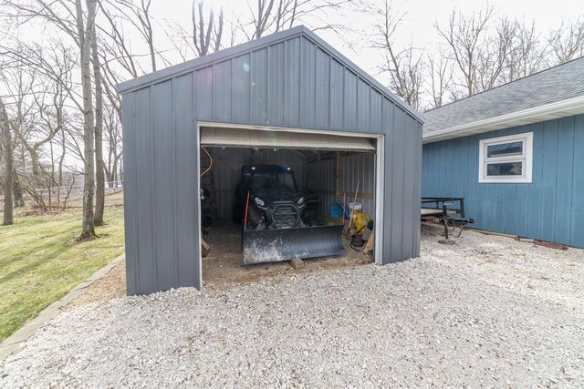 E12516 County Road T., Baraboo, WI 53913