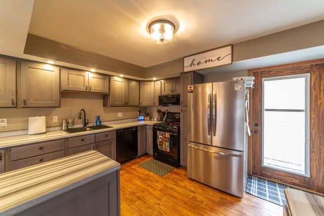 E12516 County Road T., Baraboo, WI 53913