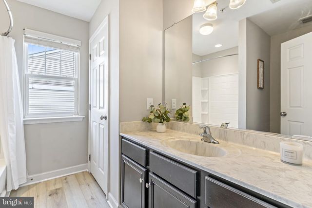 369 ENGLISH OAK LN, Prince Frederick, MD 20678