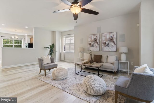 369 ENGLISH OAK LN, Prince Frederick, MD 20678