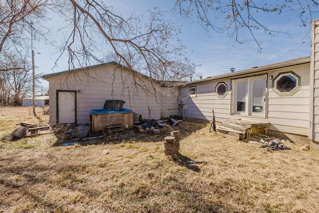 11925 E 71st S, Derby, KS 67037