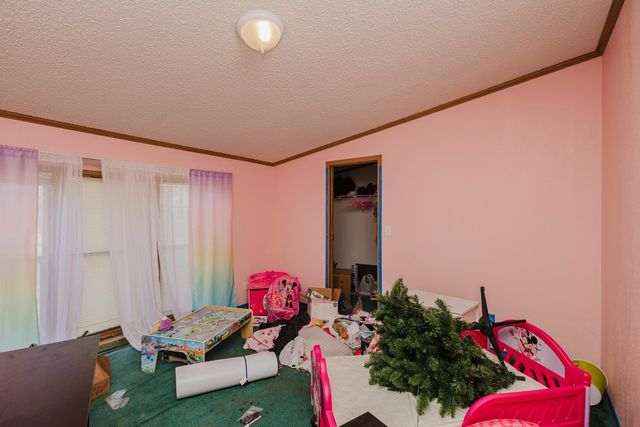 11925 E 71st S, Derby, KS 67037