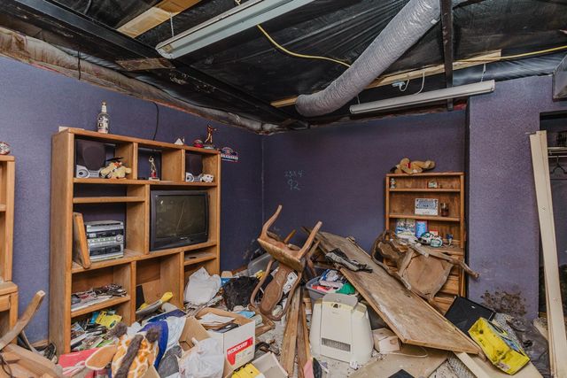 11925 E 71st S, Derby, KS 67037