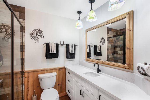 9256 Horseshoe Bar Rd, Loomis, CA 95650