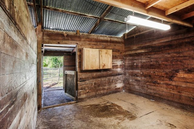 9256 Horseshoe Bar Rd, Loomis, CA 95650