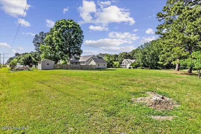 105 W Raintree Lane, Goldsboro, NC 27534