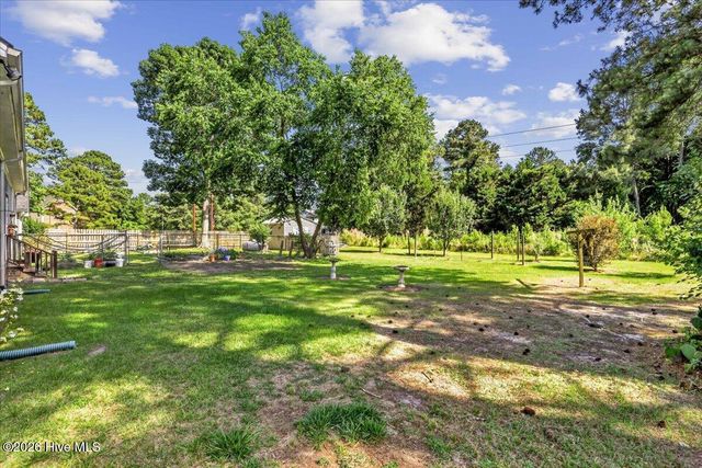 105 W Raintree Lane, Goldsboro, NC 27534