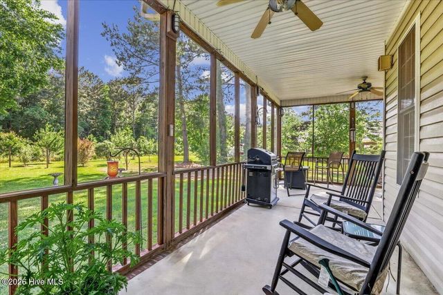 105 W Raintree Lane, Goldsboro, NC 27534