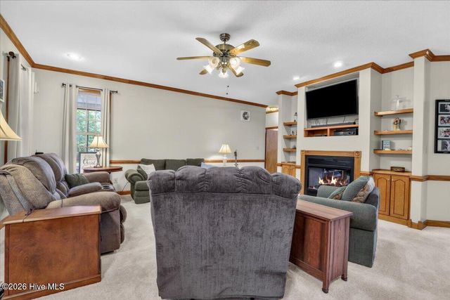 105 W Raintree Lane, Goldsboro, NC 27534