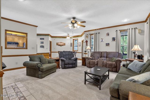 105 W Raintree Lane, Goldsboro, NC 27534