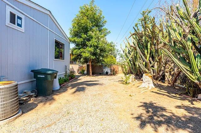 3017 Lake View Drive, Perris, CA 92571