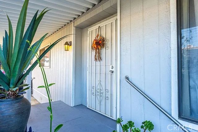 3017 Lake View Drive, Perris, CA 92571