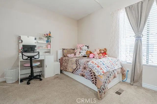 3017 Lake View Drive, Perris, CA 92571