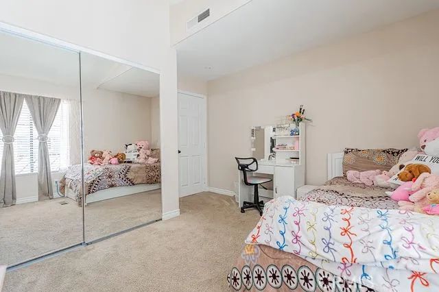 3017 Lake View Drive, Perris, CA 92571