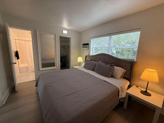 3226 NE 12TH Street 3, Pompano Beach, FL 33062