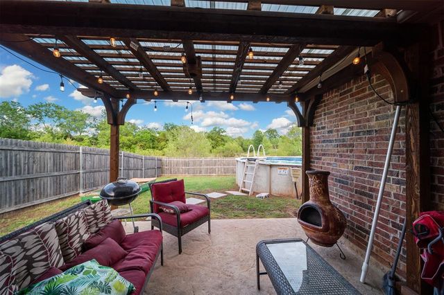 914 Karlee Court, Midwest City, OK 73130