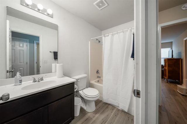 914 Karlee Court, Midwest City, OK 73130