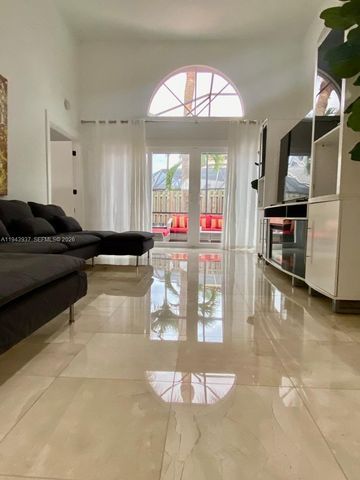 20360 Cozumel Ct, Boca Raton, FL 33498