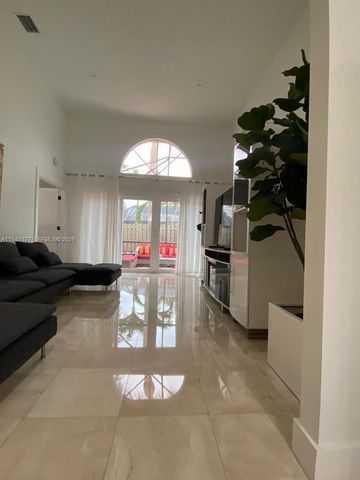 20360 Cozumel Ct, Boca Raton, FL 33498