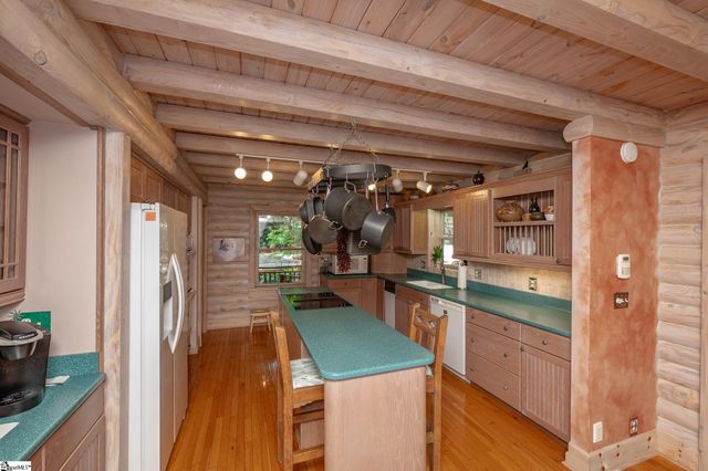 191 Crystal Lane, Townville, SC 29689