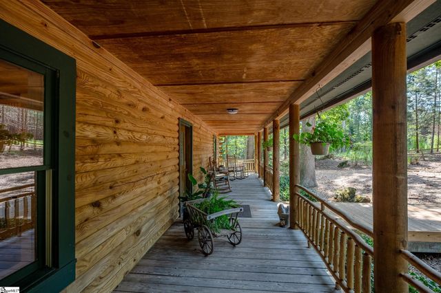 191 Crystal Lane, Townville, SC 29689