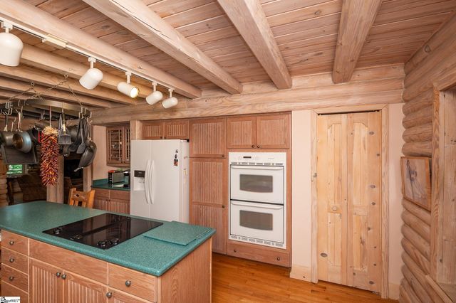 191 Crystal Lane, Townville, SC 29689