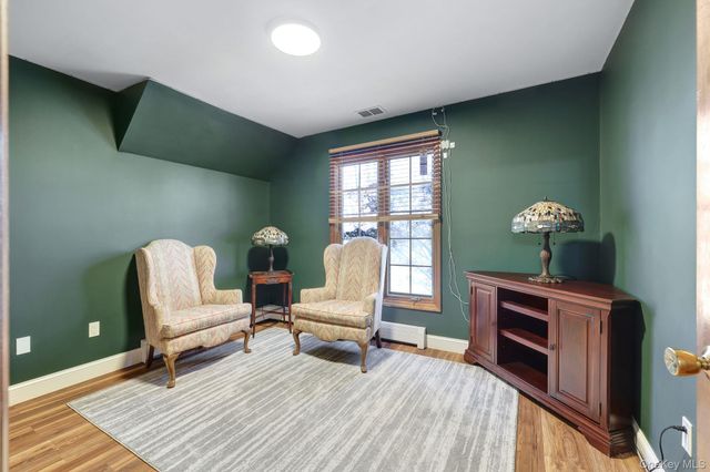 14 Lincoln Terrace, Middletown, NY 10940