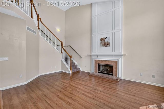4433 Brighton Drive, Grand Blanc, MI 48439