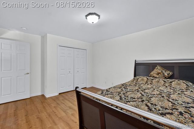 4433 Brighton Drive, Grand Blanc, MI 48439
